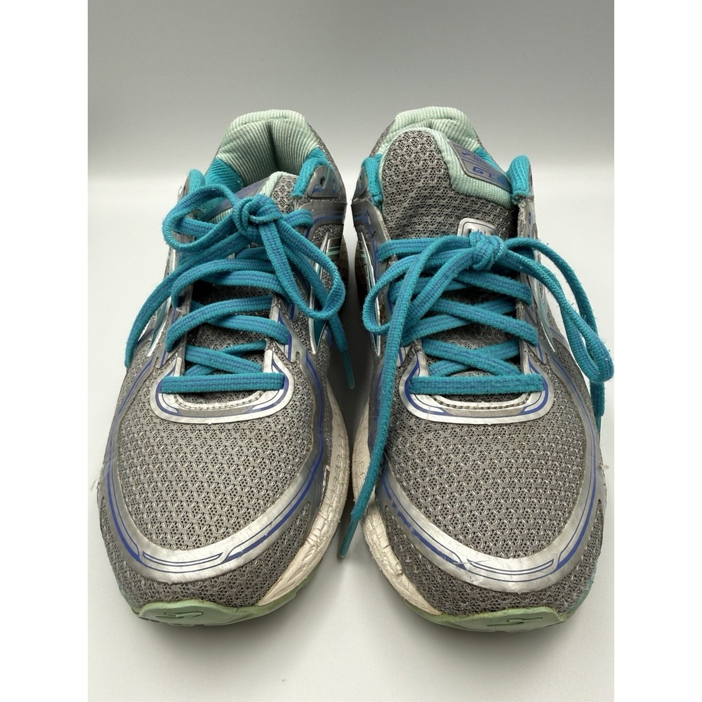 8.5B Gray Teal Running Shoes